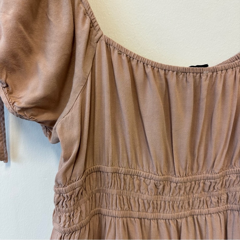 Gilli Tan Babydoll Milkmaid Dress - Picture 8 of 8